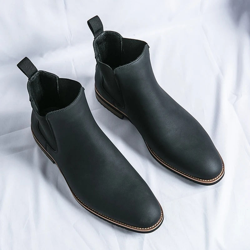 Oakridge | Matte Boots